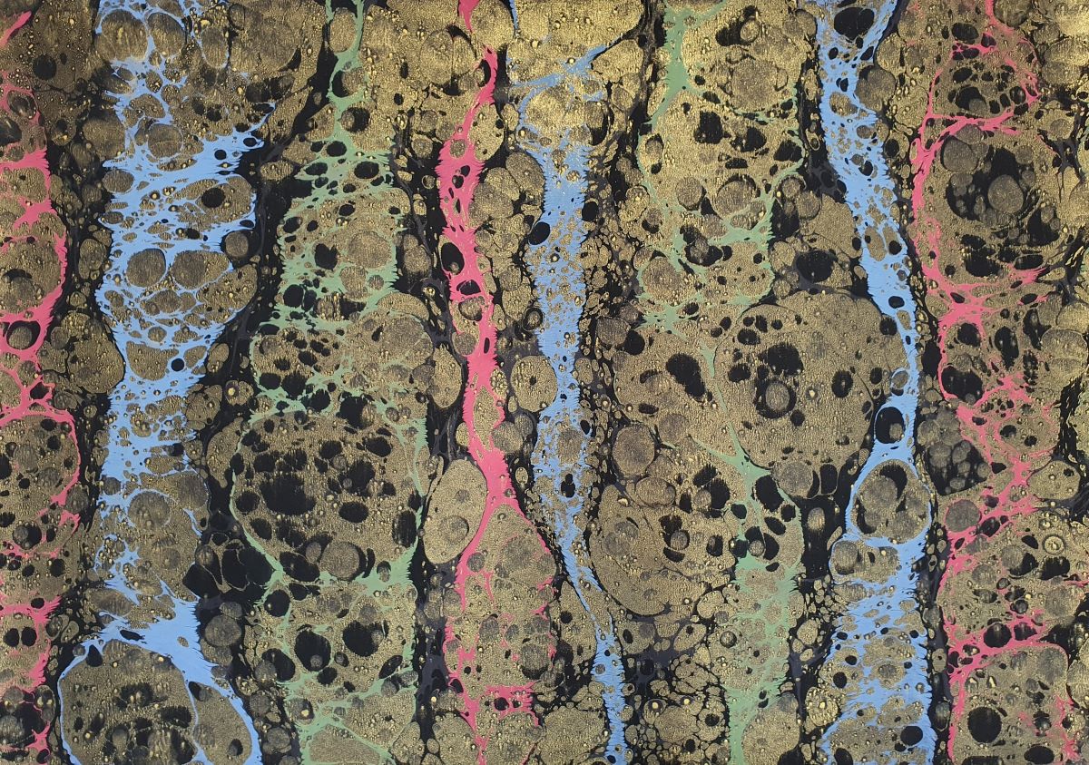Ebru-Papier mit Gold, Schwarz und bunten Streifen – handgemalt, Unikat