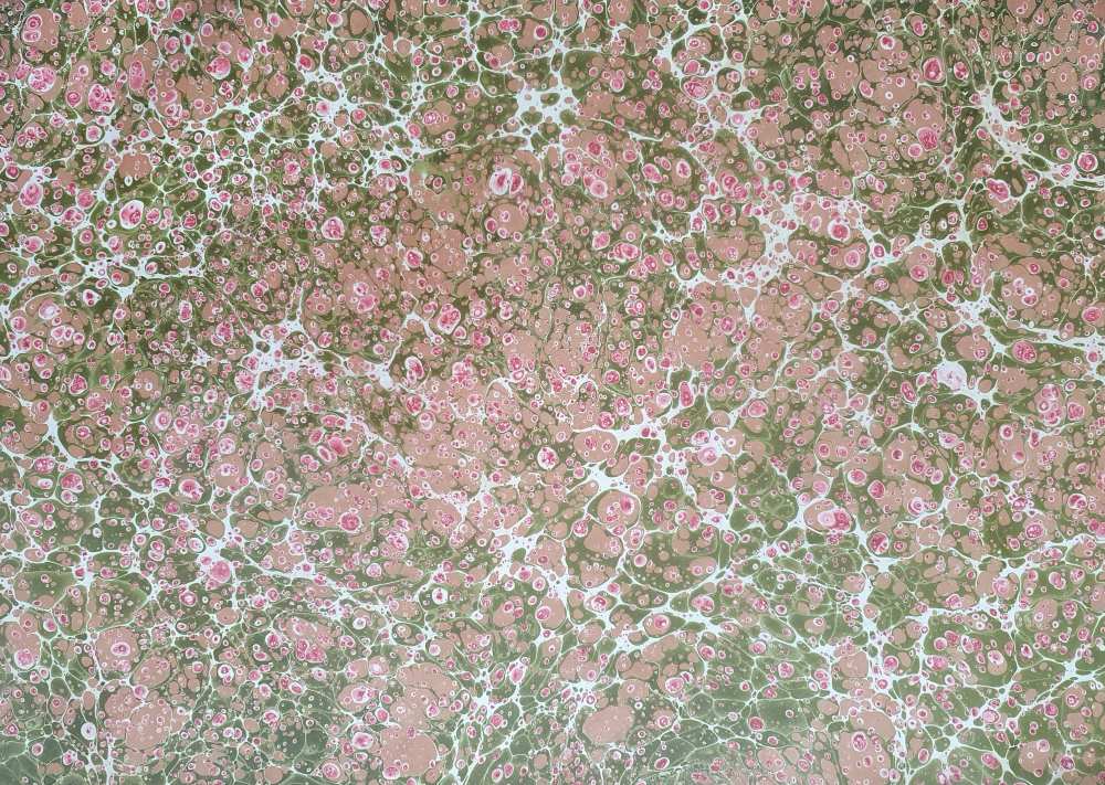 Praktisches Trockengestell für Ebru Papier – ideal zum sicheren und platzsparenden Trocknen von Marmorierkunst