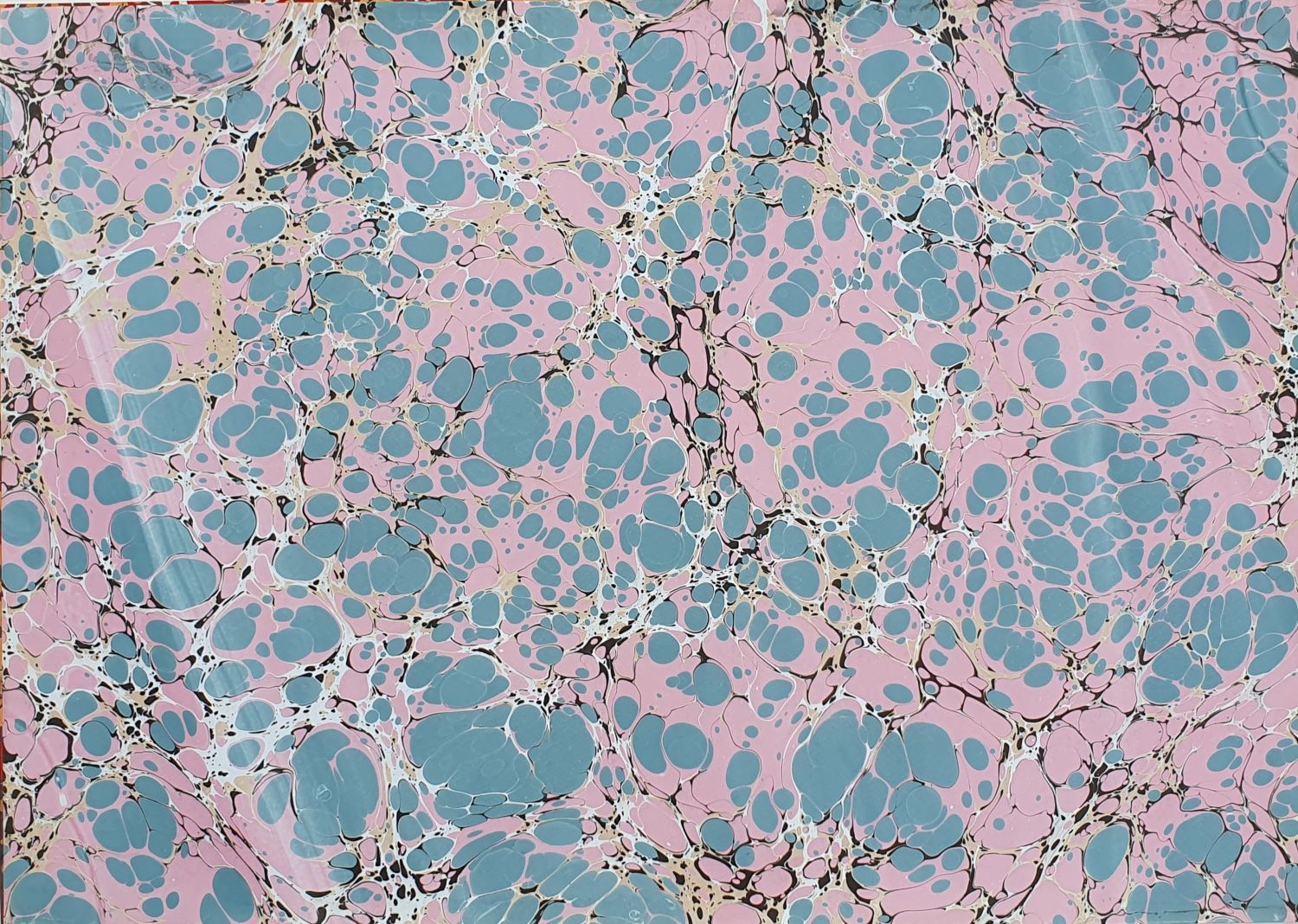 R001 – Handgemachtes Ebru-Marmorierpapier 50×70 cm – Unikat