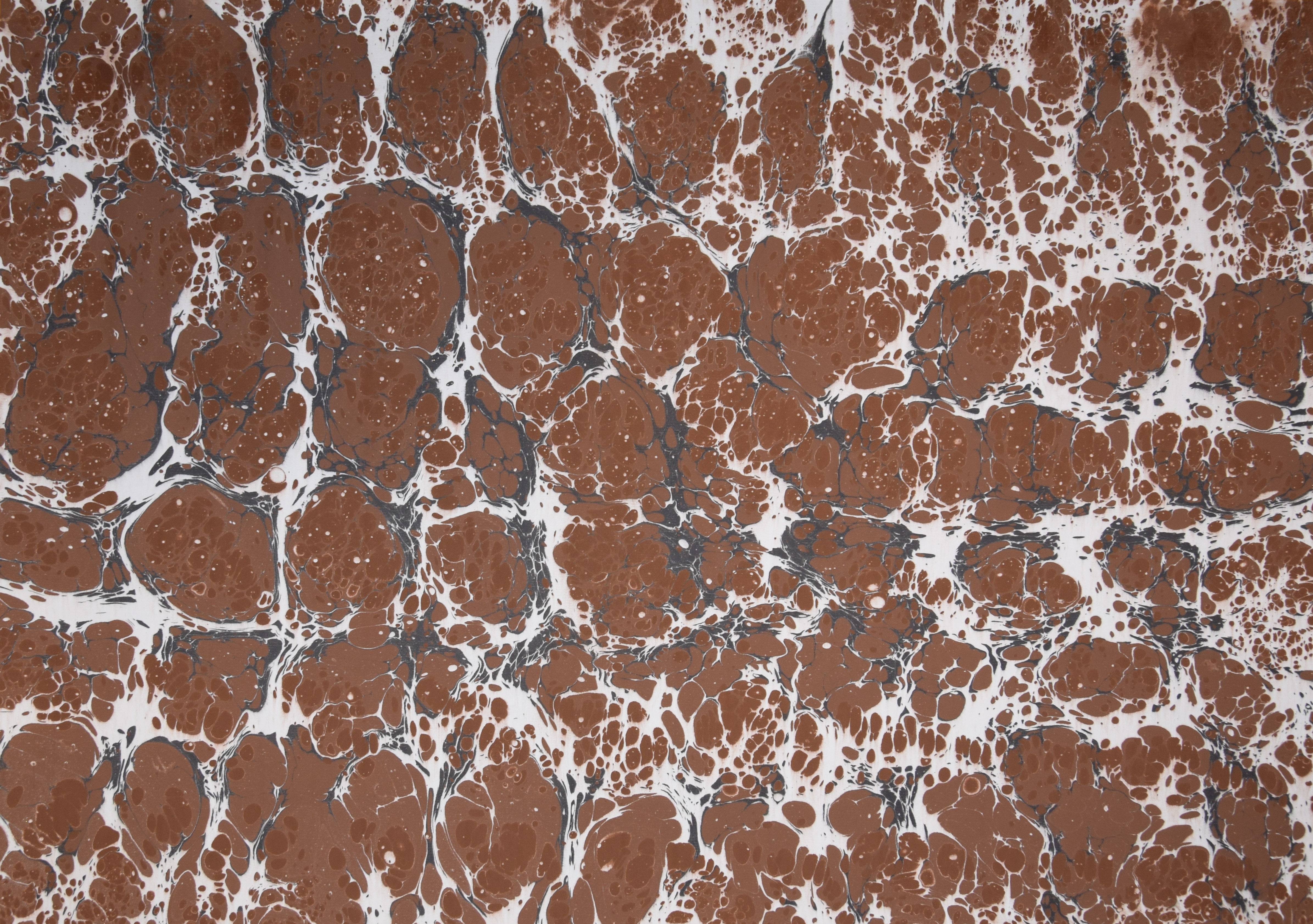 Hand-marbled paper - Comb marbling